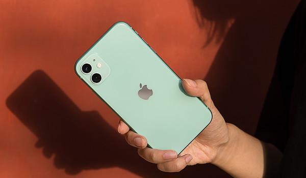 苹果推iphone版苹果推iphone16e样子-第1张图片-太平洋在线下载